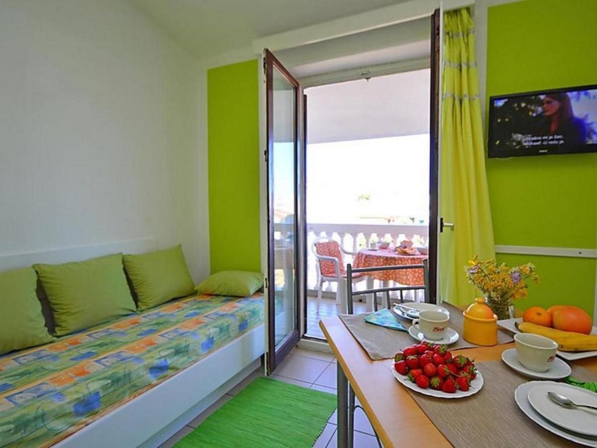 Apartments Zadro Трибунь Экстерьер фото